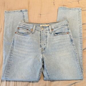 Levi's Women's Light Blue, Wedgie Fit Straight Leg Jeans